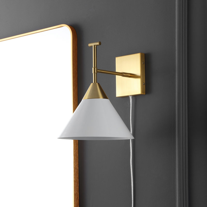 Cadyn Aluminum Plug-in Armed Sconce, Gold