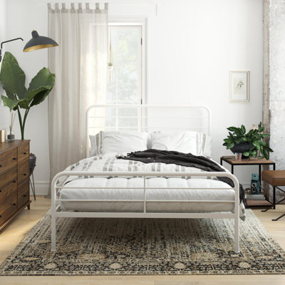 Omparkash Bed