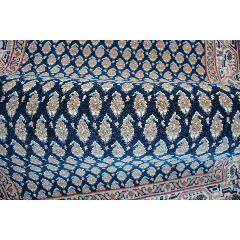 Oriental Area Rug in Navy Blue/Yellow