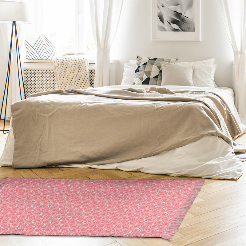 Tapis de zone rouge hexagonale classique en treillis Mcguigan, Oui