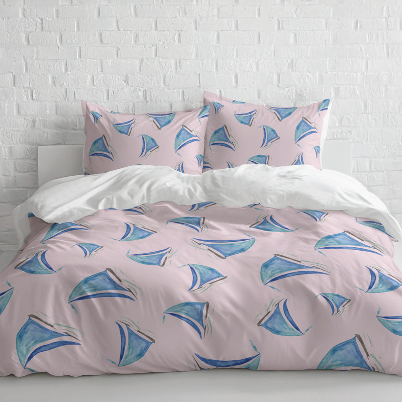 Summer Sailboats 3- Piece Decorative Lightweight Comforter Set, Queen Comforter + 2 Standard Pillowcases, Pink