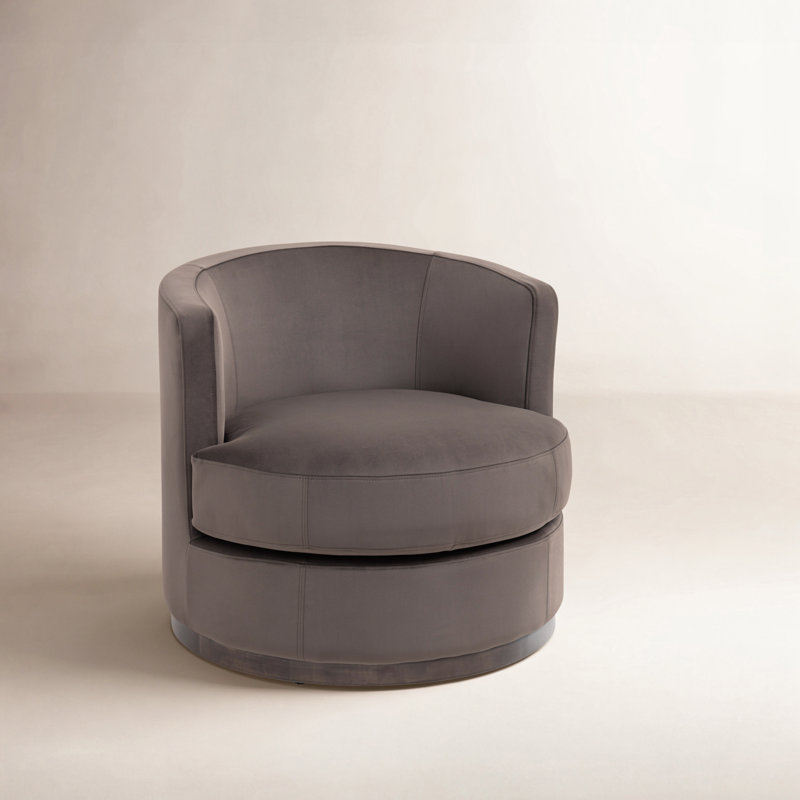Fauteuil demi-tonneau Arabella, Velours truffe performance mohair