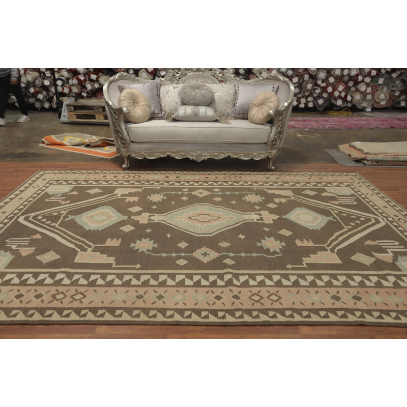 Tapis brun à motif géométrique tissé à plat 8 x 12