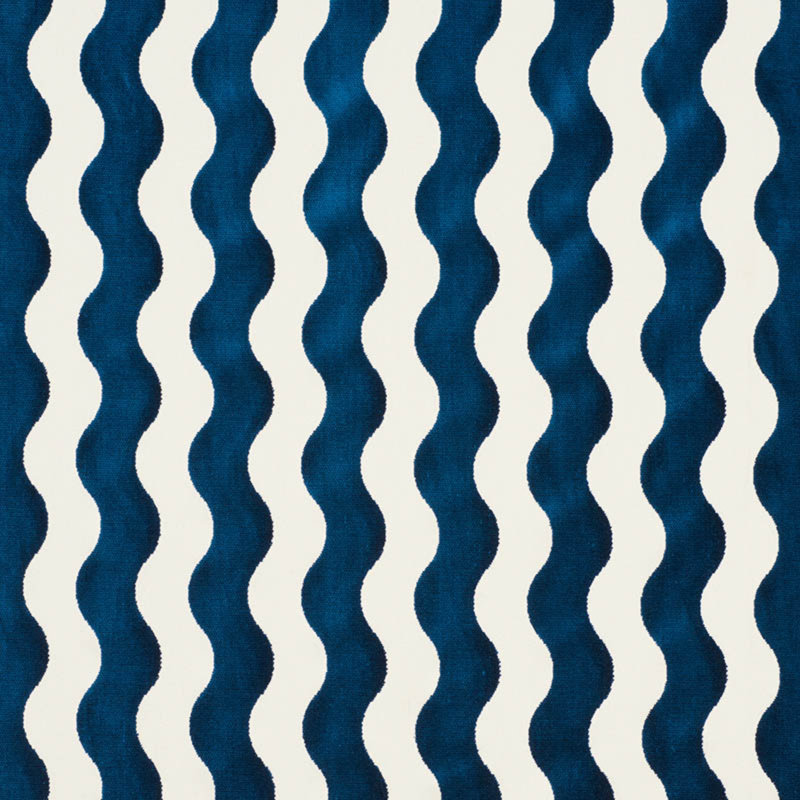 Tissu en velours Schumacher x Miles Redd The Wave, Bleu marine