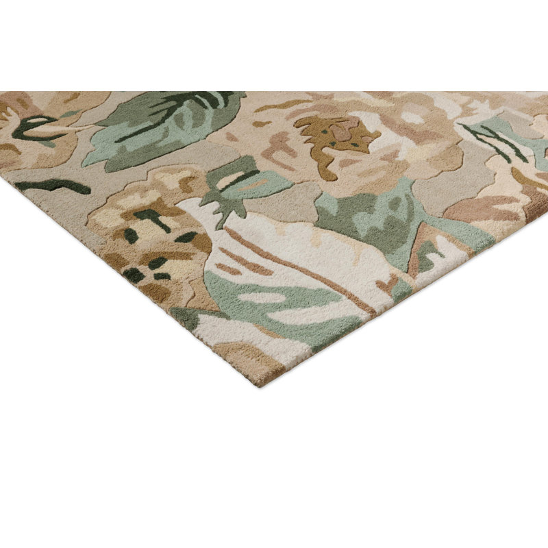 Hand Tufted Wool Floral Area Rug in Birch, Rectangle 6'7" x 9'2"