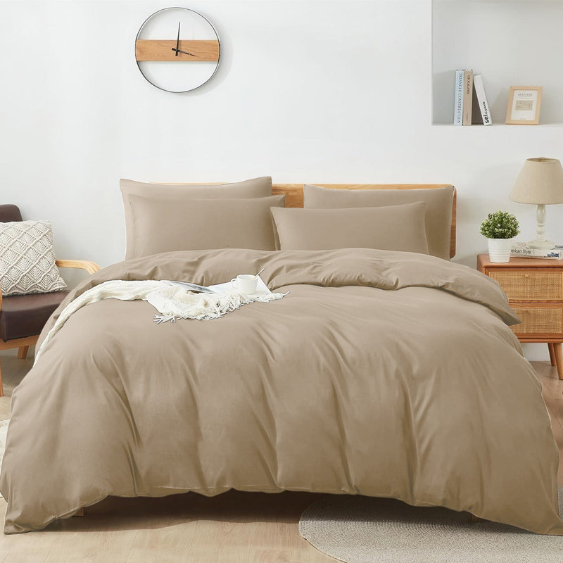 Premium 4-Piece Ultra-Soft Microfiber Duvet Complete Cover Set, Beige, Single Duvet Cover + 2 Additional Pieces