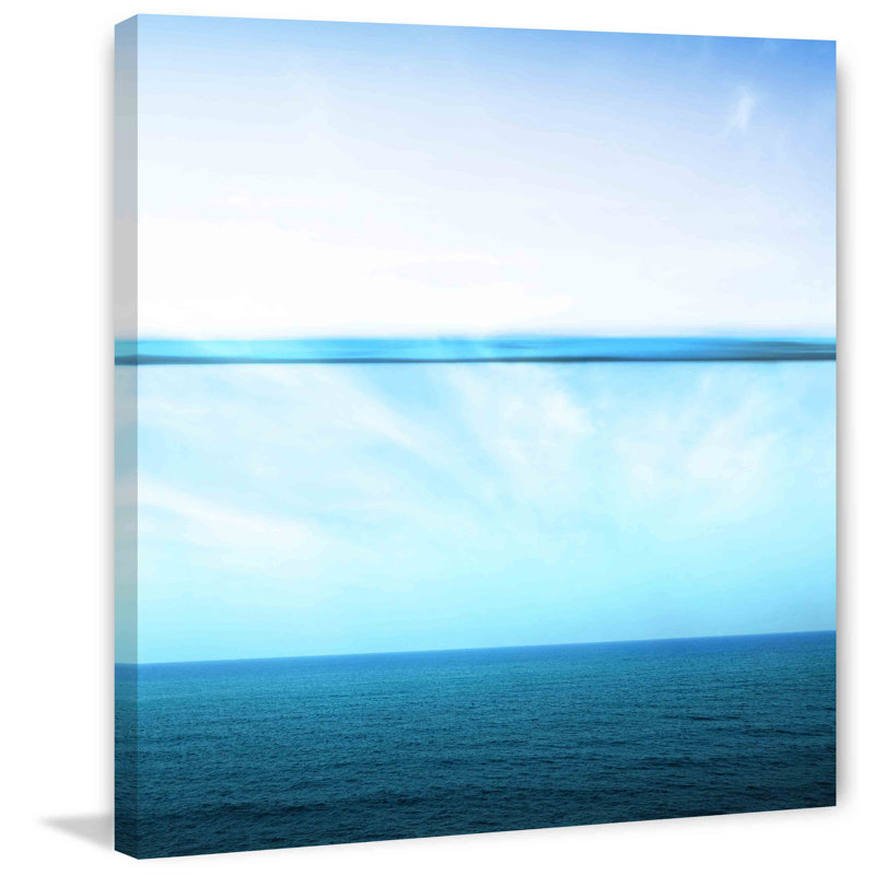 « serene » par parvez taj,-reproduction de photo sur toile tendue, H 24 po x l 24 po x P 1,5 po