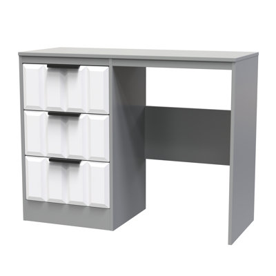 Suruthi Vanity