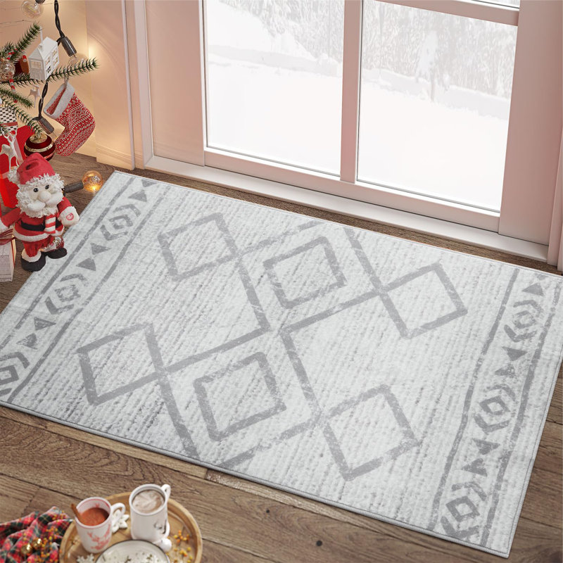 Geometric Non-Slip Machine Washable Grey Area Rug, Rectangle 2' x 3'