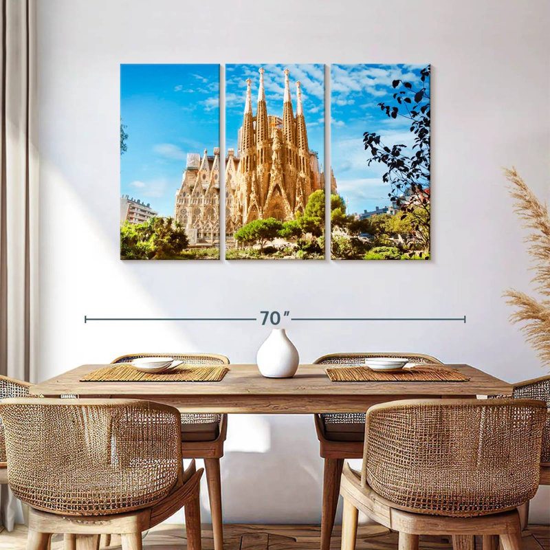 Église R camion Sagrada Familia, H 36 po x l 57 po