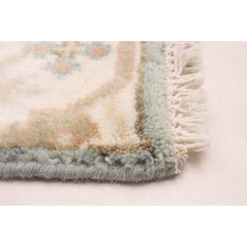 Tapis de couloir unique en laine vert clair 2 pi 7 po x 8 pi One-of-a-Kind