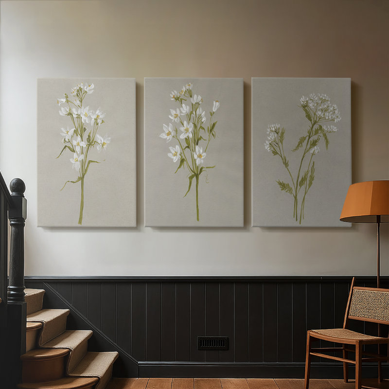 Fleurs blanches sur fond blanc I - Toile tendue avec châssis sur mesure - 3 pièces, H 12 po x l 24 po