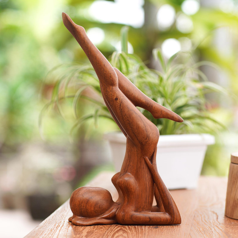 Tatamy Handmade Figurine / Sculpture Decorative Object