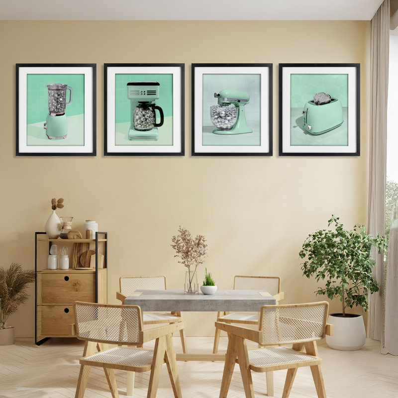 Ensemble de 4 verres encadrés Disco Drink Blender Over Green, par Lish Creative, 21 x 17, Midnight Black Under Glass Framed