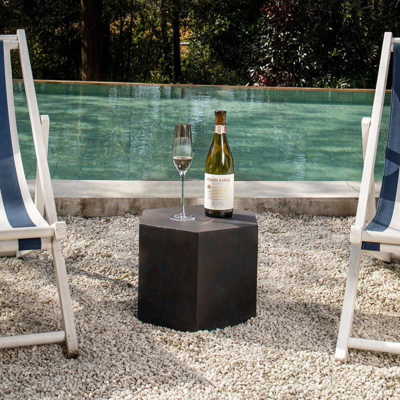 Table d'appoint Felishia, Brun rustique, H 12 po x l 14,5 po x P 12,5 po