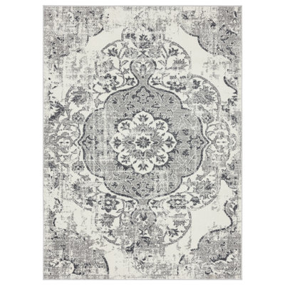 Mannsville Oriental Indoor Rug