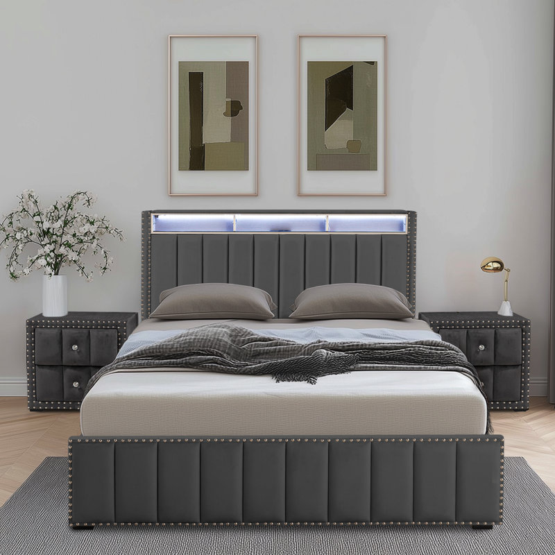 Ensemble de chambre à coucher 3 pièces, cadre de lit rembourré avec station de charge et lumière DEL et deux tables de chevet