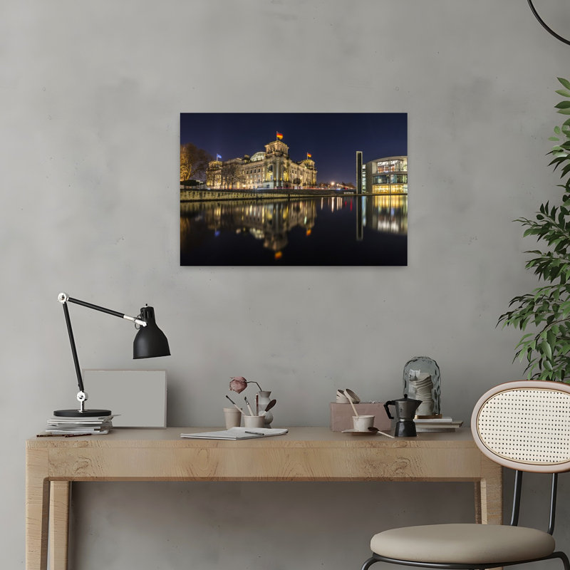 Reichstag Reflections At Night, Modern Abstract Architecture City, impression d'art mural, H 16 po x l 24 po