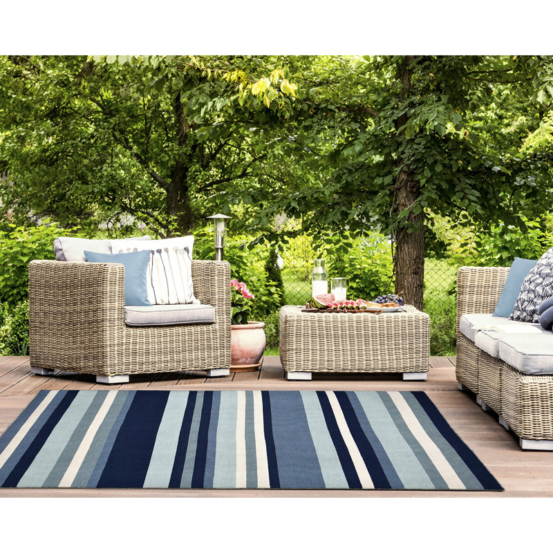 Tapis rayé bleu tissé à plat à la main Jonathon, Rectangle 3 pi 6 po x 5 pi 6 po