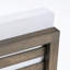 Fauteuil en bois de couleur blanche, 30,83 po Profondeur, largeur, hauteur des couleurs 26,21,