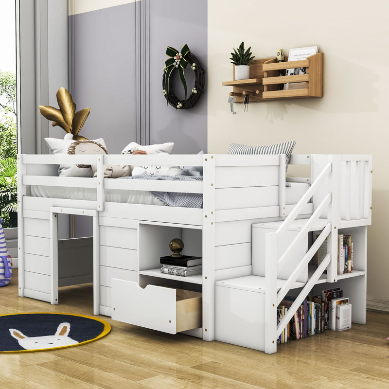 Lit mezzanine en bois jacquece avec tablettes et escalier, Blanc