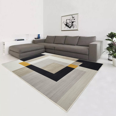 Oriental Machine Tufted Area Rug