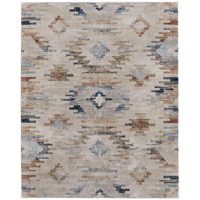 Claymore Traditional Diamond Area Rug