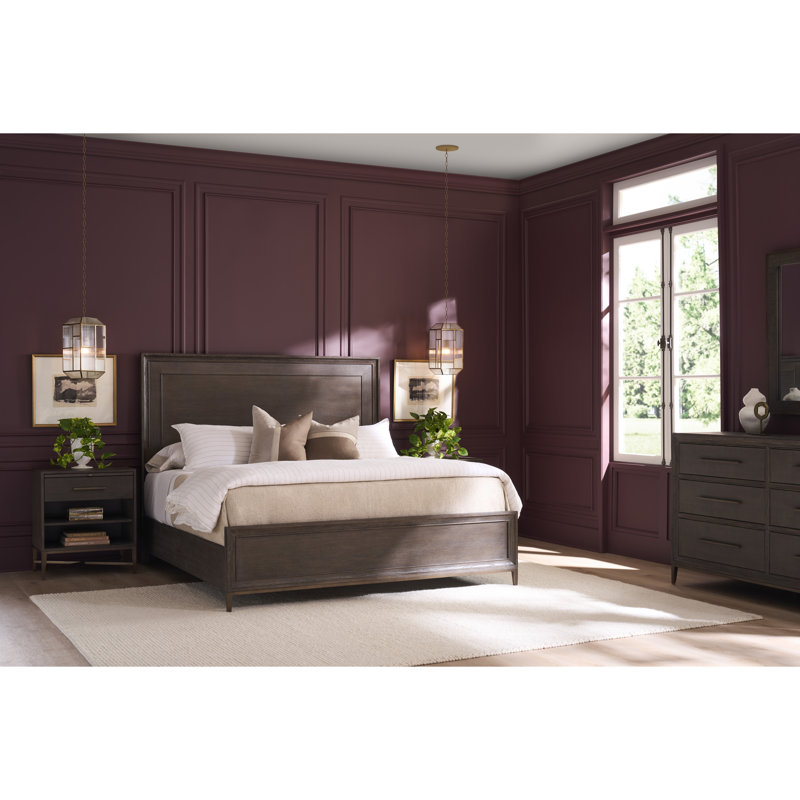 Montclair Panel Bed King, Queen