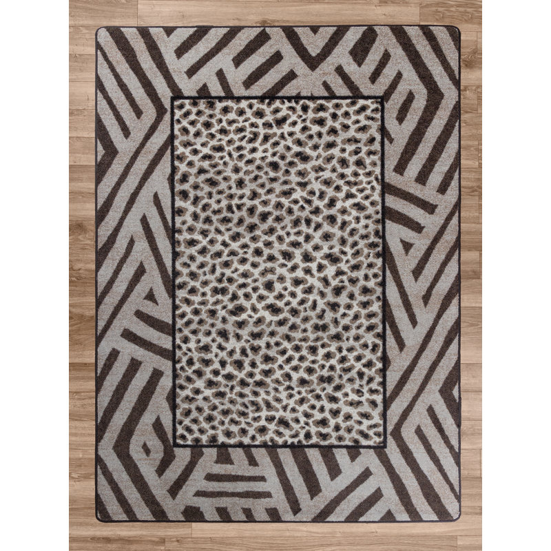 Tapis brun à imprimé animal Abin, Rectangle 4 pi x 5 pi
