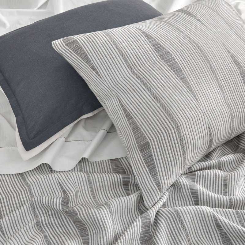 Ensemble de housse de couette en coton double / grand - matelassé teint en fil ROWAN, 100% coton respirant, conception minimaliste texturée, rafraîchissante et douce - comprend 2 taies décoratives