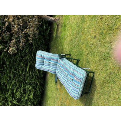 Cersten Steel Outdoor Lounge Chair