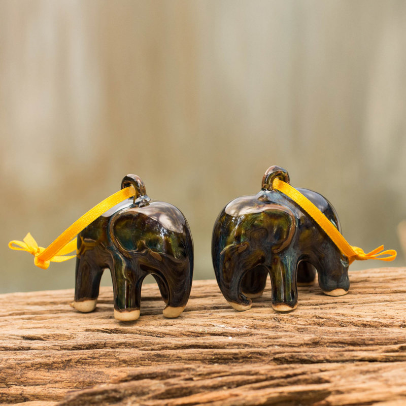 Ensemble de 2 ornements suspendus en céramique Elephant Celadon