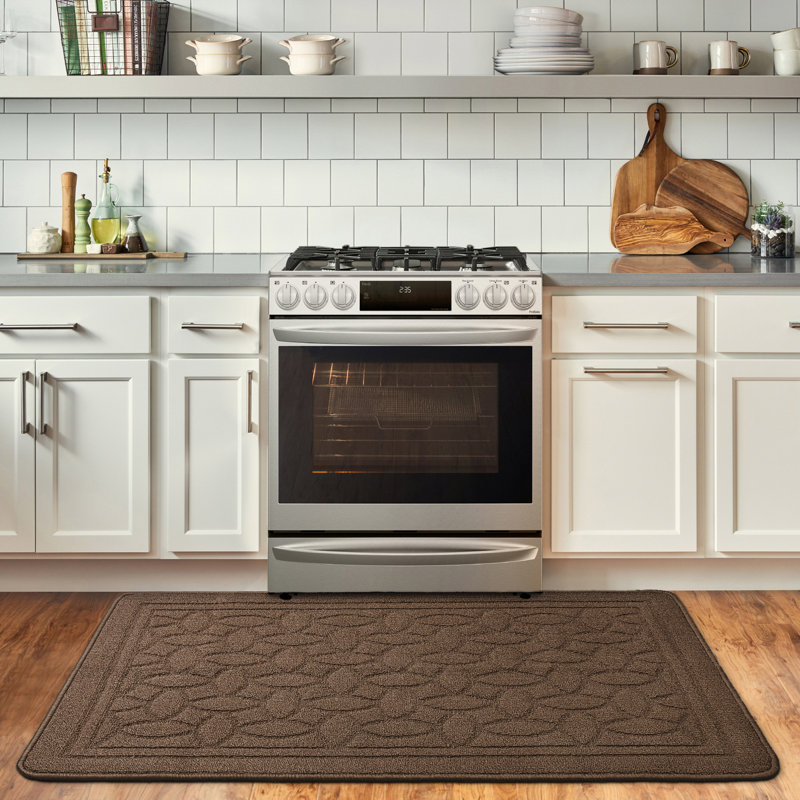 Floral Water Resistant Non-Skid Kitchen Mat, Rectangle 2' x 3'3", Brown