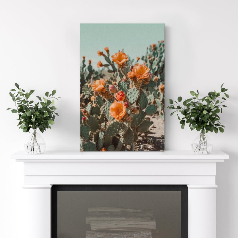 «Blooming Saguaro Cactus Southwest» sur toile, H 18 po x l 12 po