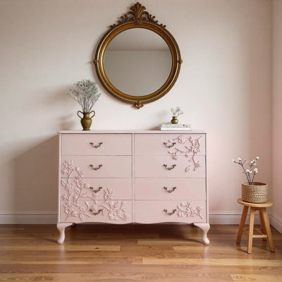 Pink large-capacity storage cabinet