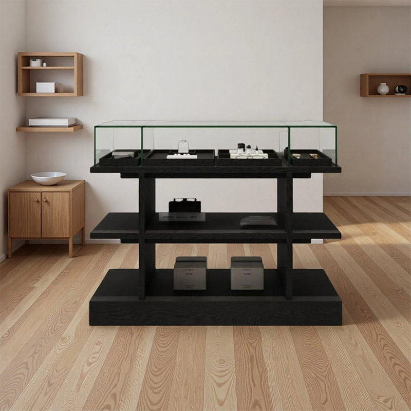 Vitrine simple et tendance, avec structure robuste, convenant à une utilisation dans les boutiques et les magasins de vêtements