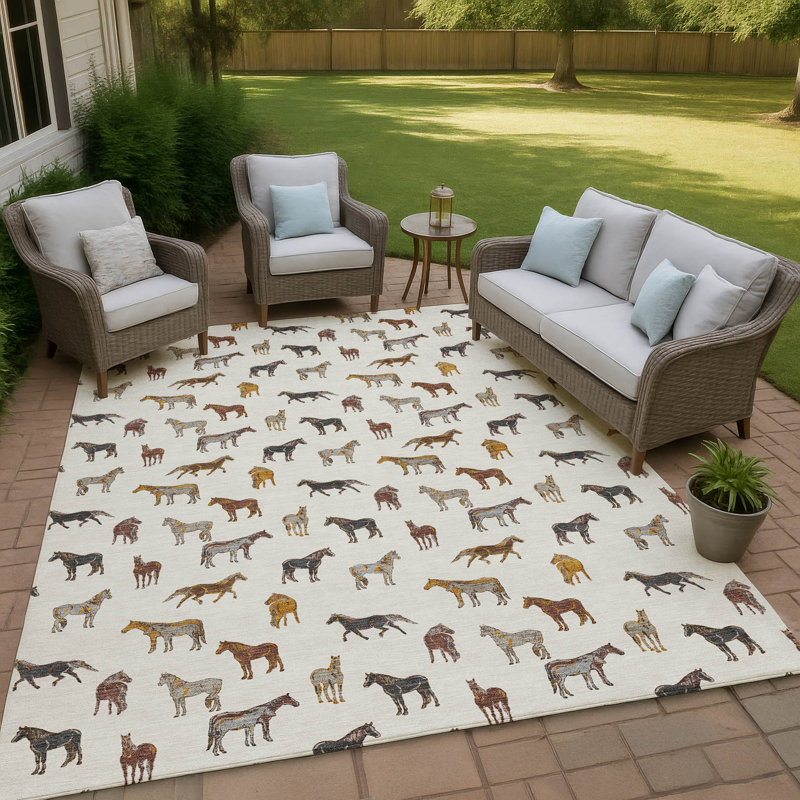 Machine Washable Indoor/Outdoor Chantille ACN2521 Animal Rug, Ivory, Rectangle 5' x 7'6"