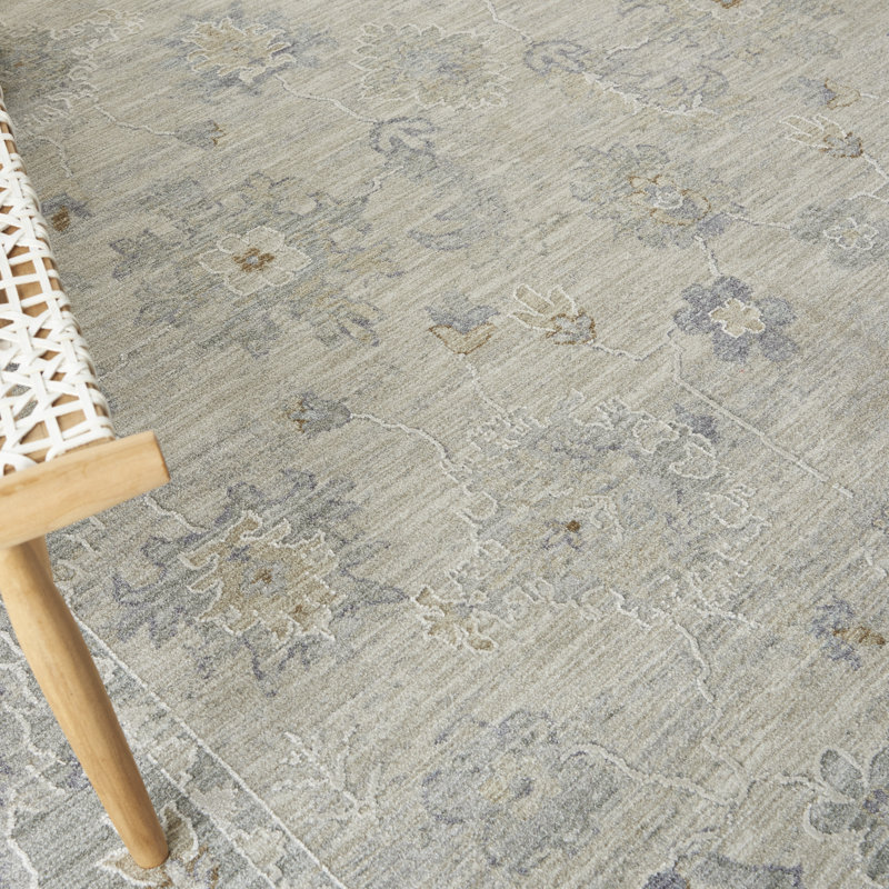 Tapis traditionnel gris Ryann, Rectangle 9 pi 3 po x 12 pi 7 po