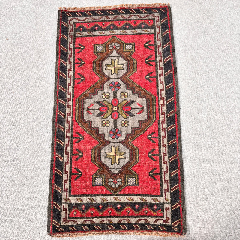Tapis rouge classique en laine 21,3 x 38,2 pouces