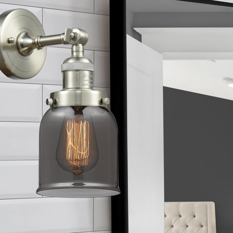 Applique murale 1 lumière 8 po Bell, Ampoule à DEL rétro de 6 watts, Plaqué couleur fumée, Nickel satiné brossé