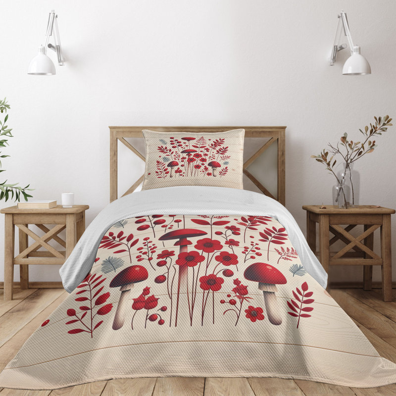 Polyester Floral Coverlet, Twin Coverlet + 1 Standard Shams