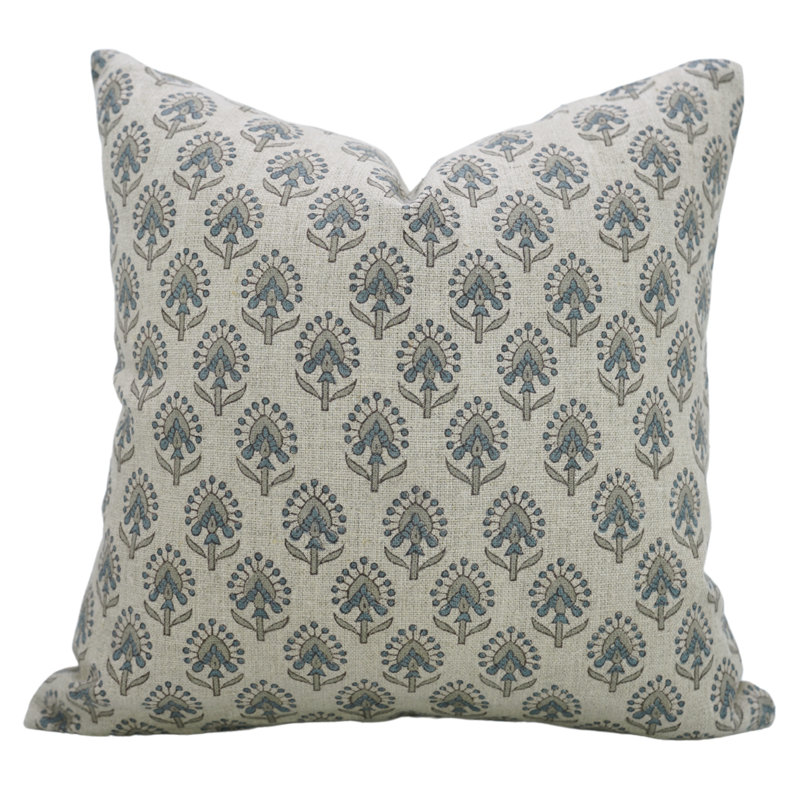Coussin en tissu imprimé à la main Fabivine - Gurukul, Imprimé bloc bleu / floral 1, Rectangulaire H 20 po x l 14 po
