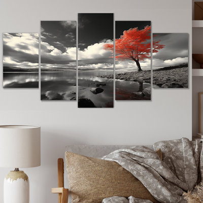 Red Lake Red Lake Monochromatique - Lake House Cottage Art mural salon - 5 panneaux