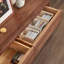 Meuble télé extensible en bois de noyer-112593417