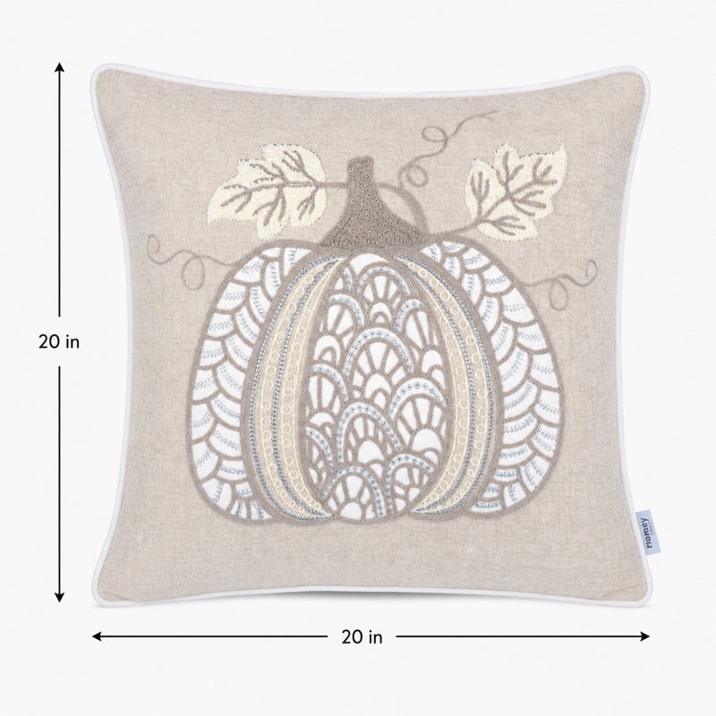 Ensemble de 2 coussins brodés en dentelle et citrouille