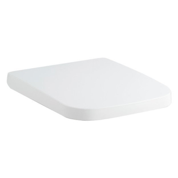 Hattie Soft Close Elongated Standard Toilet Seat