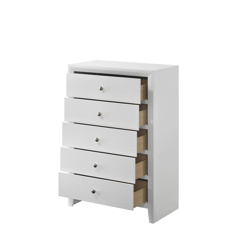 Commode contemporaine à 5 tiroirs avec finition blanche et boutons ronds contemporains, parfaite pour le rangement organisé dans les chambres et les salons.