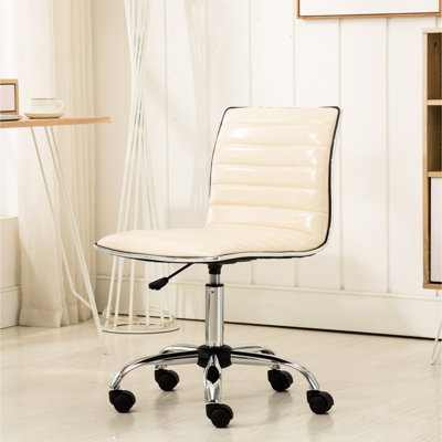 Fauteuil de bureau beige à dossier moyen, similicuir, pivotant à 360 degrés, réglable en hauteur à mi-dossier, 5 roulettes, option de siège