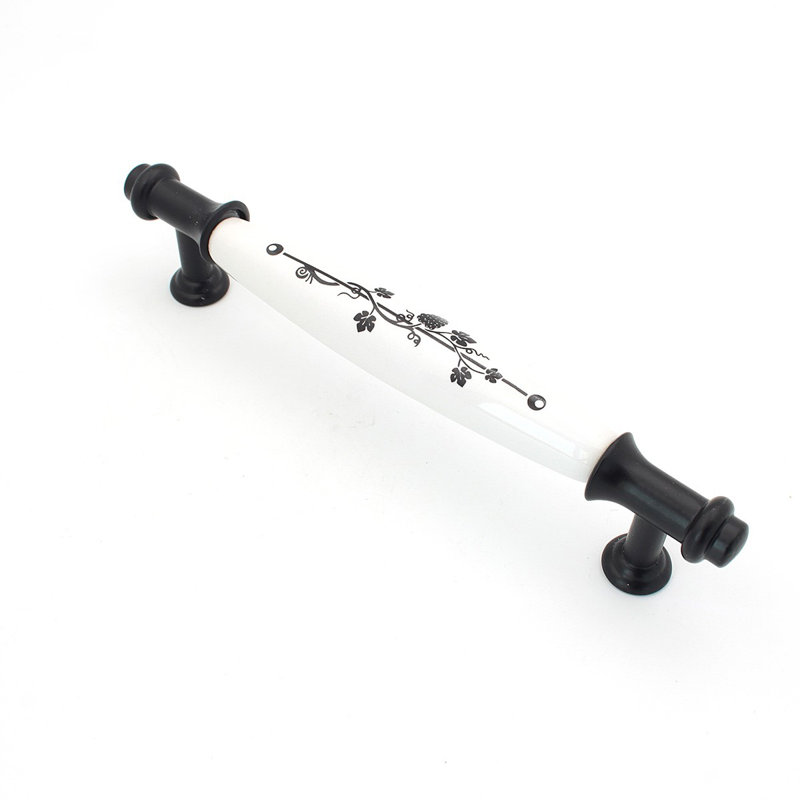 Byrdstown 1.28cm centre Bar Handle