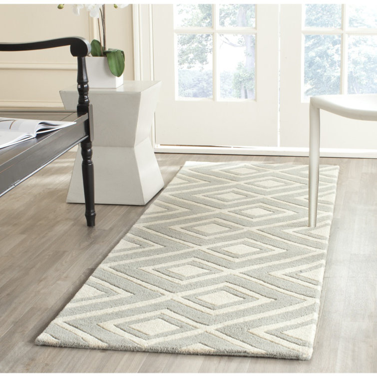 Deedie Hand Tufted Wool Geometric Rug